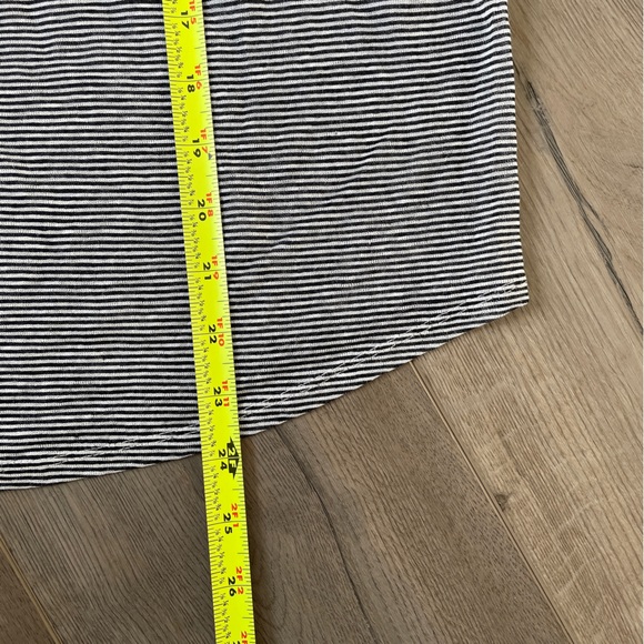 NWT LOFT XS Linen Stripe Short Sleeve Tee Short Top with Pocket - Picture 8 of 13